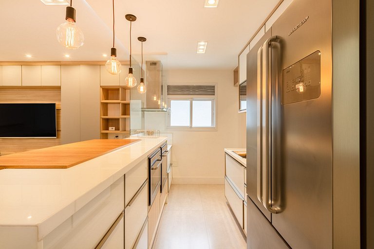 Triplex LUXURY piscina, BBQ y sauna p/ 6 personas