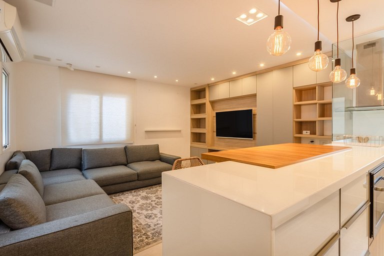 Triplex LUXURY piscina, BBQ y sauna p/ 6 personas