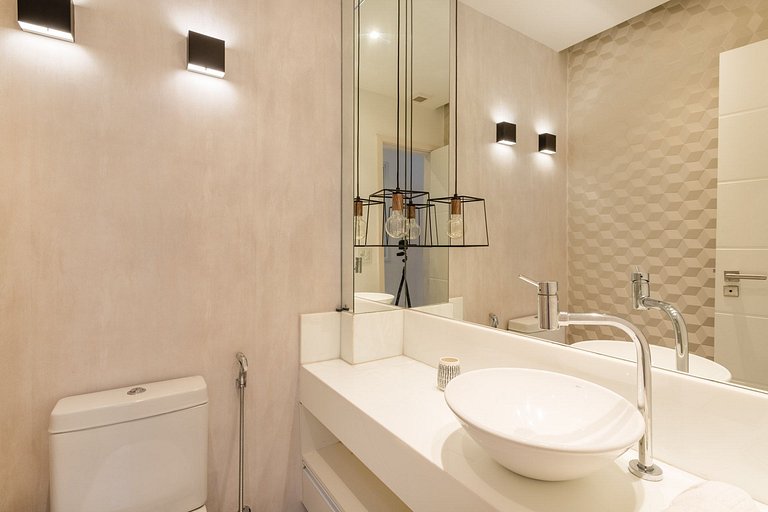 Triplex LUXURY piscina, BBQ y sauna p/ 6 personas