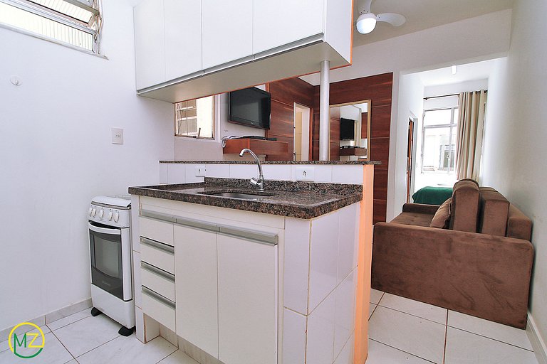 Habitación tranquila y dormitorio para 4 personas.