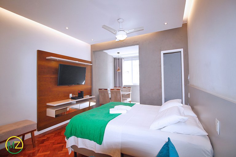 Fully renovated studio next to the beach