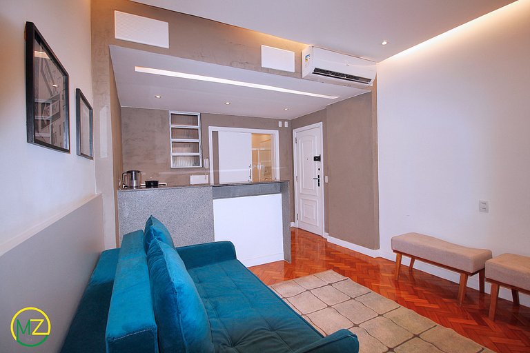 Fully renovated studio next to the beach