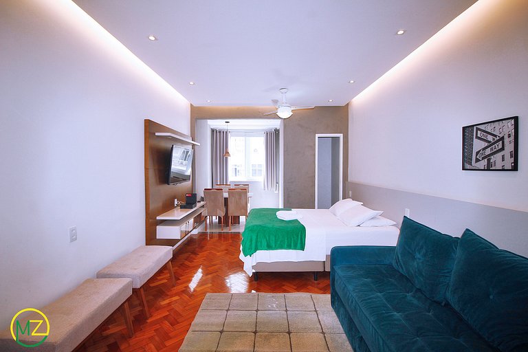 Fully renovated studio next to the beach