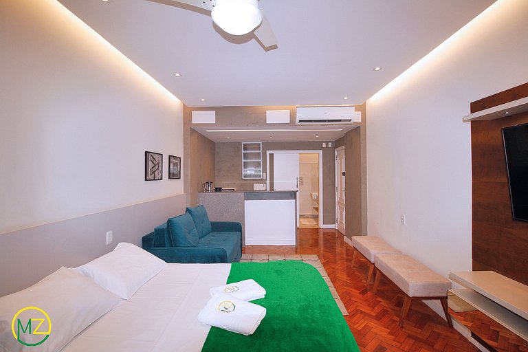 Fully renovated studio next to the beach