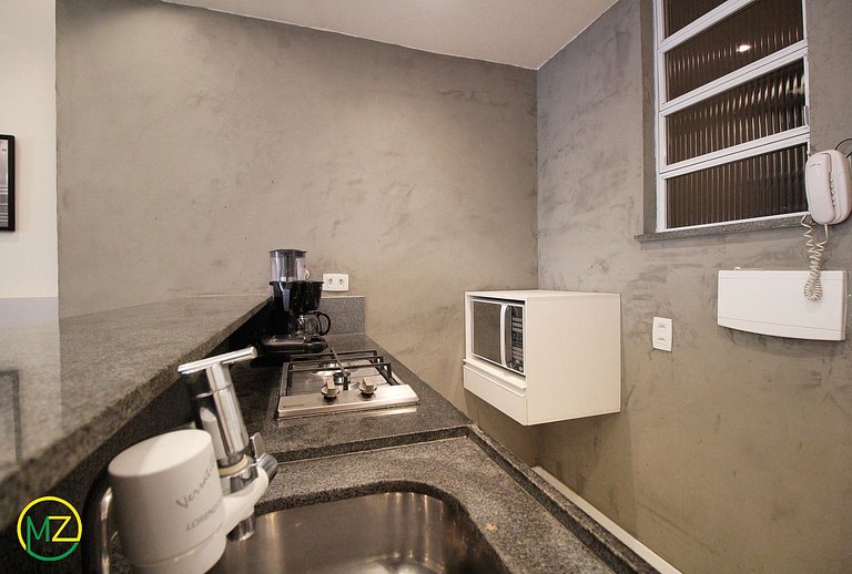 Fully renovated studio next to the beach