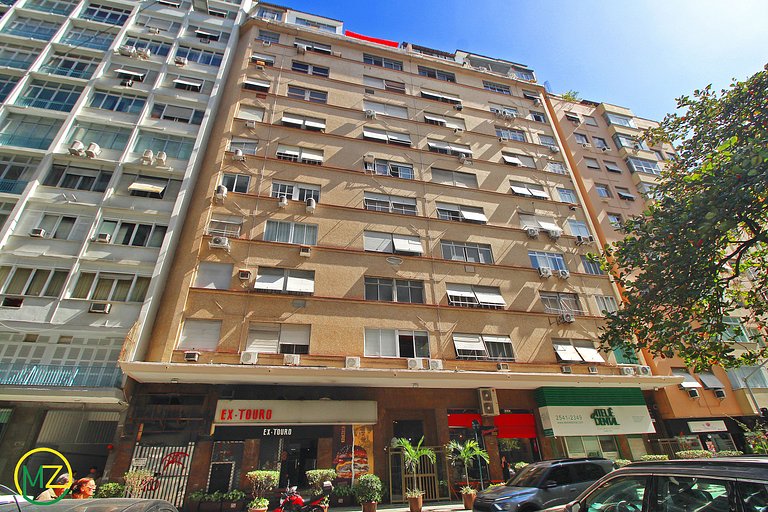 Fully renovated studio next to the beach