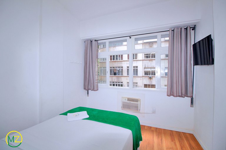 Studio pé na areia no Leme para 4 pessoas