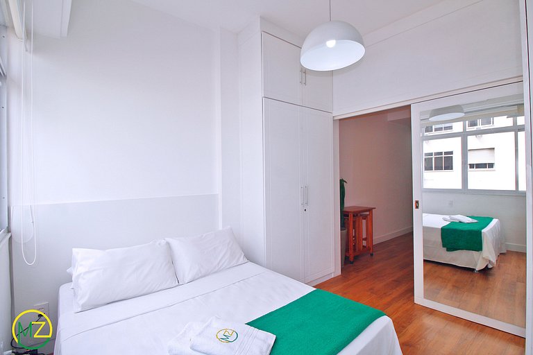 Studio in Leme with partial sea view