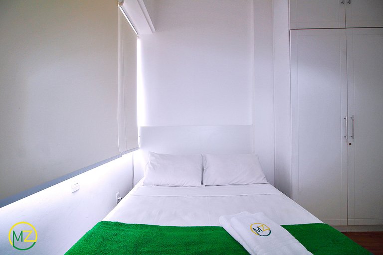 Studio in Leme with partial sea view