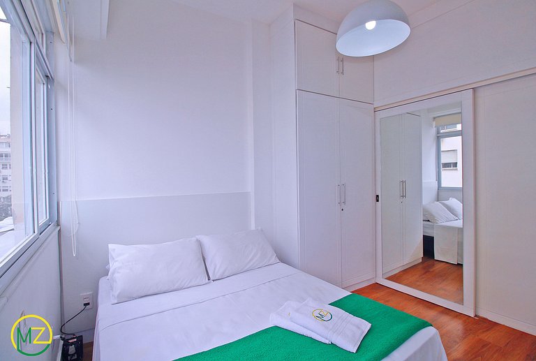 Estudio en Leme con vista parcial al mar