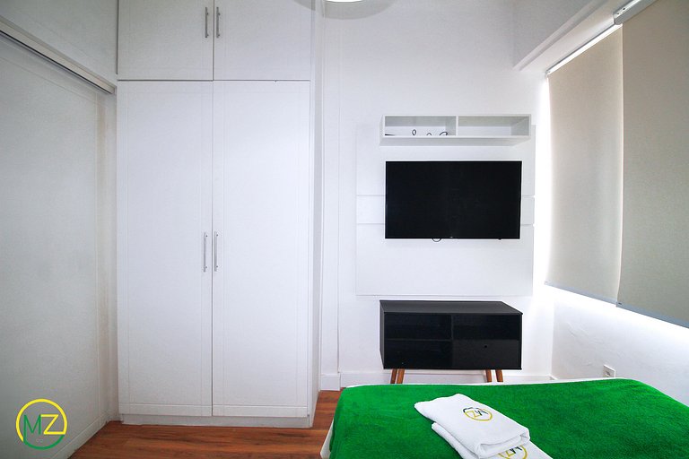 Studio in Leme with partial sea view