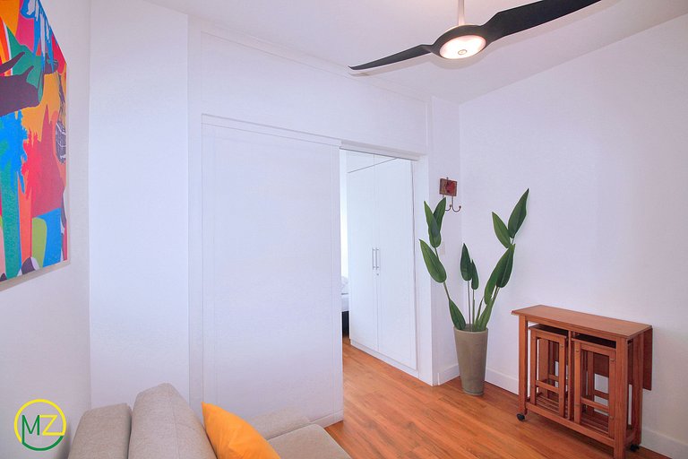 Studio in Leme with partial sea view