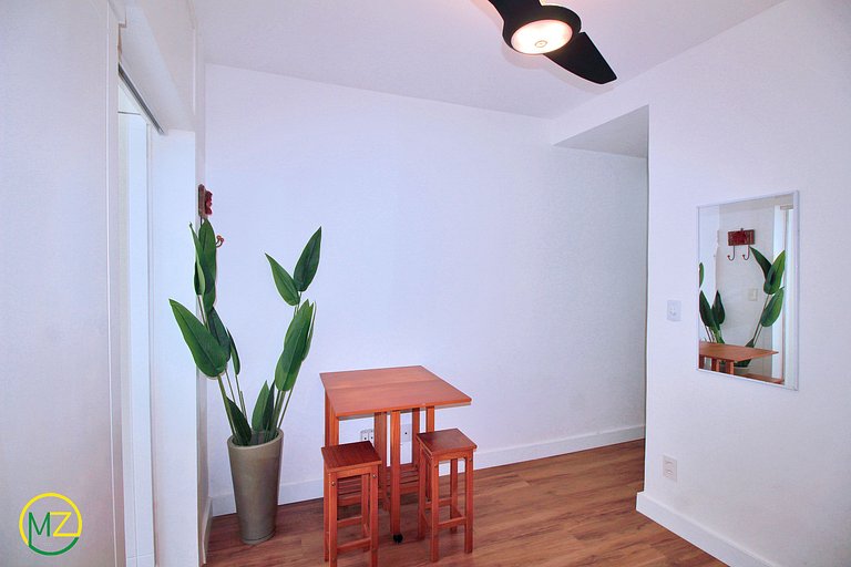 Studio in Leme with partial sea view