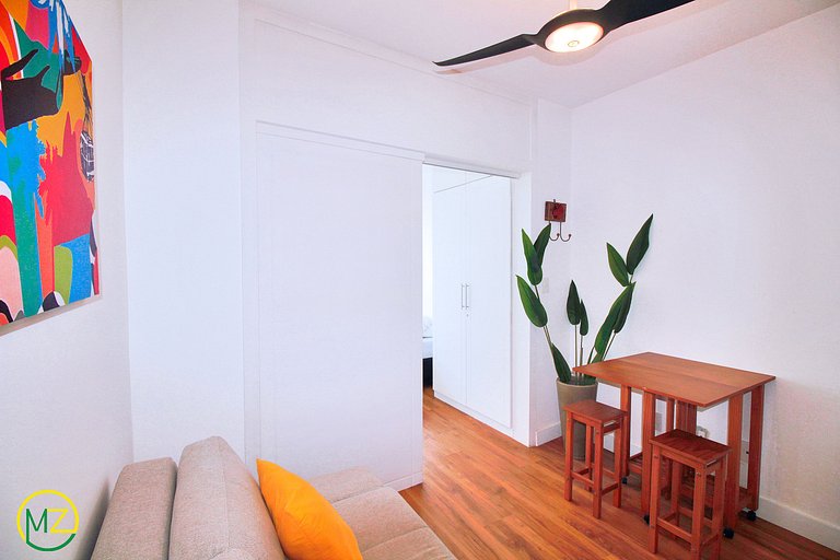 Estudio en Leme con vista parcial al mar