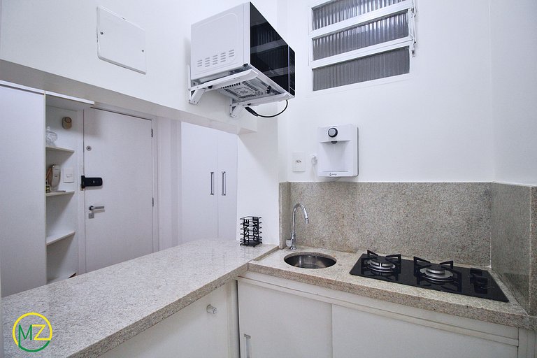 Estudio en Leme con vista parcial al mar