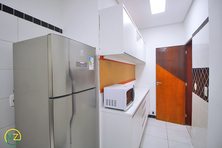 Espaçoso 3 quartos na quadra da praia p/ 6 pessoas