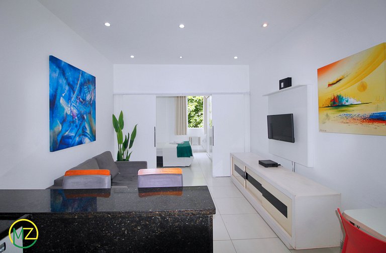 p.p1 {margin: 0.0px 0.0px 0.0px 0.0px; font: 12.0px 'Helve