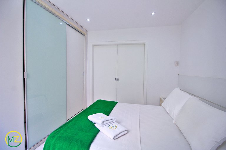 p.p1 {margin: 0.0px 0.0px 0.0px 0.0px; font: 12.0px 'Helve