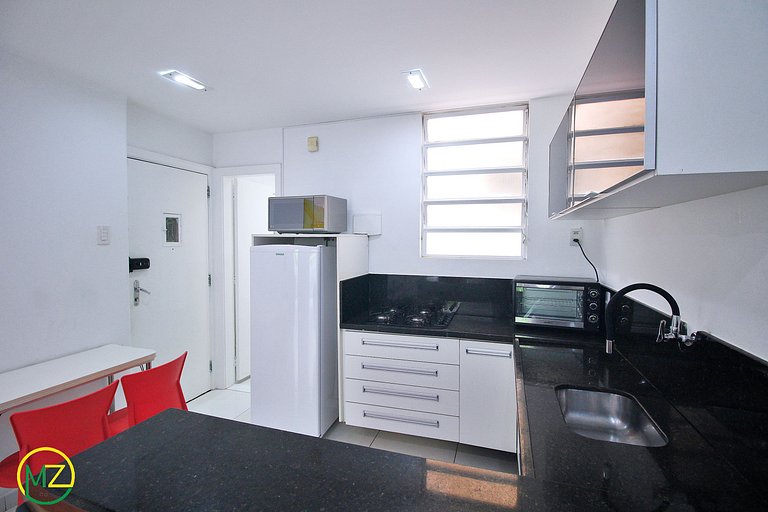 p.p1 {margin: 0.0px 0.0px 0.0px 0.0px; font: 12.0px 'Helve