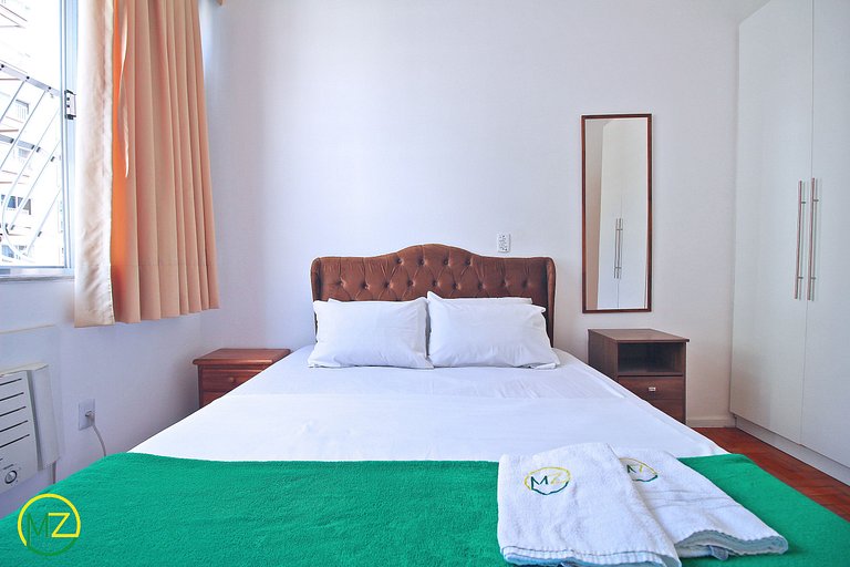 Comfortable studio in Copacabana for 4 people.