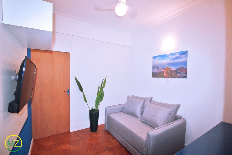 Studio confortável em Copacabana p/ 4 pessoas