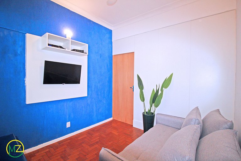 Cómodo estudio en Copacabana para 4 personas.