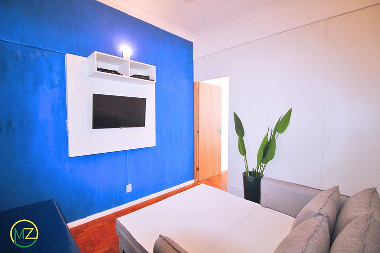 Comfortable studio in Copacabana for 4 people.