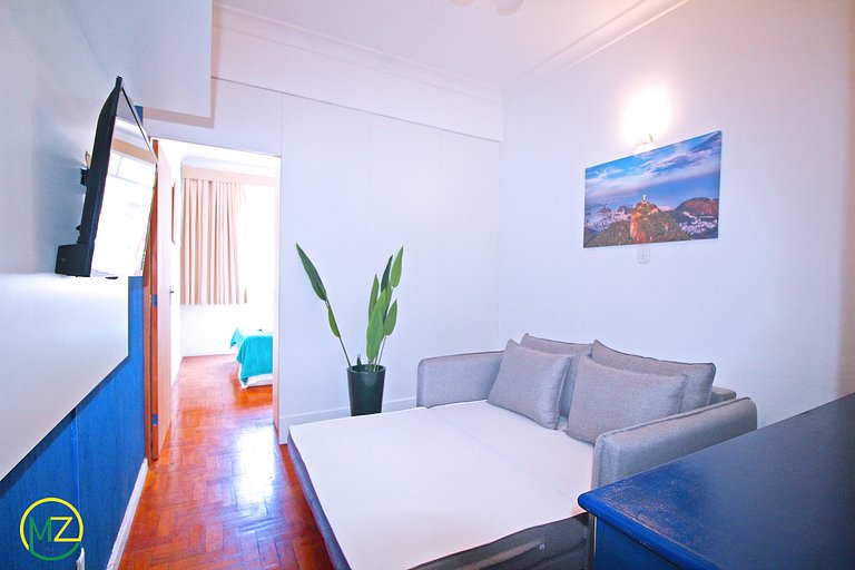 Comfortable studio in Copacabana for 4 people.