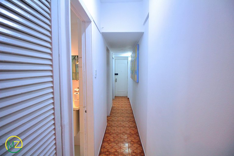 Cómodo estudio en Copacabana para 4 personas.