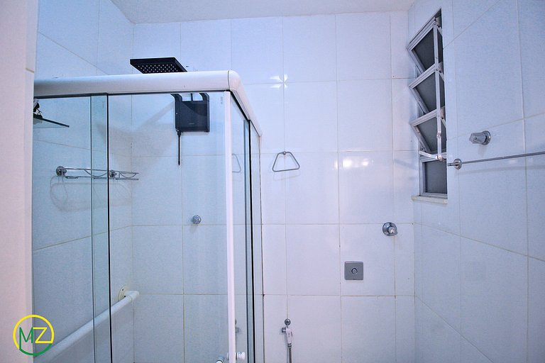 Comfortable studio in Copacabana for 4 people.