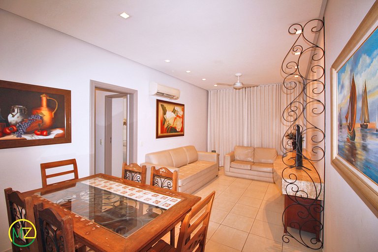 Bom 3 quartos no posto 6 com vaga de garagem