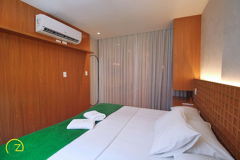 Modern, renovated studio apartment near the beach