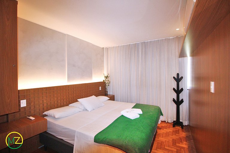 Studio moderno, renovado e perto da praia