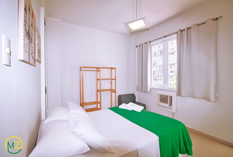 Estudio tranquilo en Copacabana, Puesto 3.