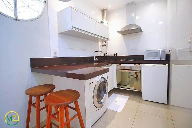 Estudio tranquilo en Copacabana, Puesto 3.