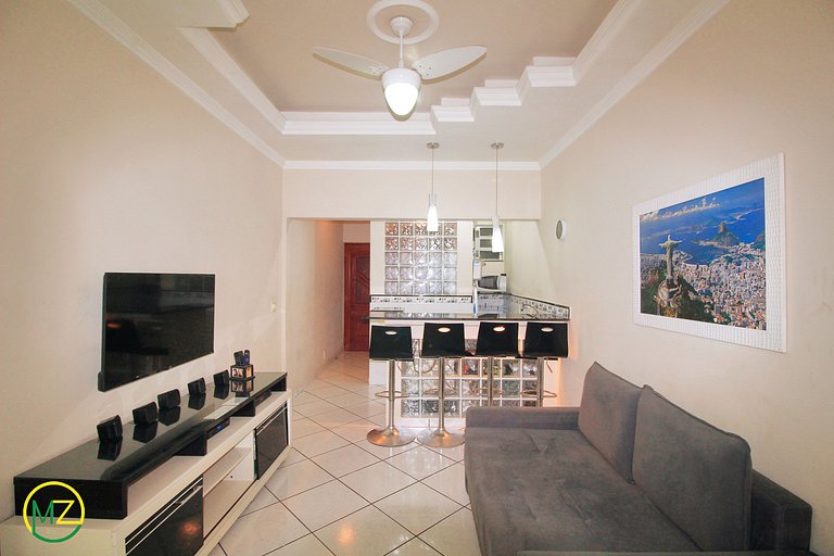 Studio para ate 4 pessoas no posto 6