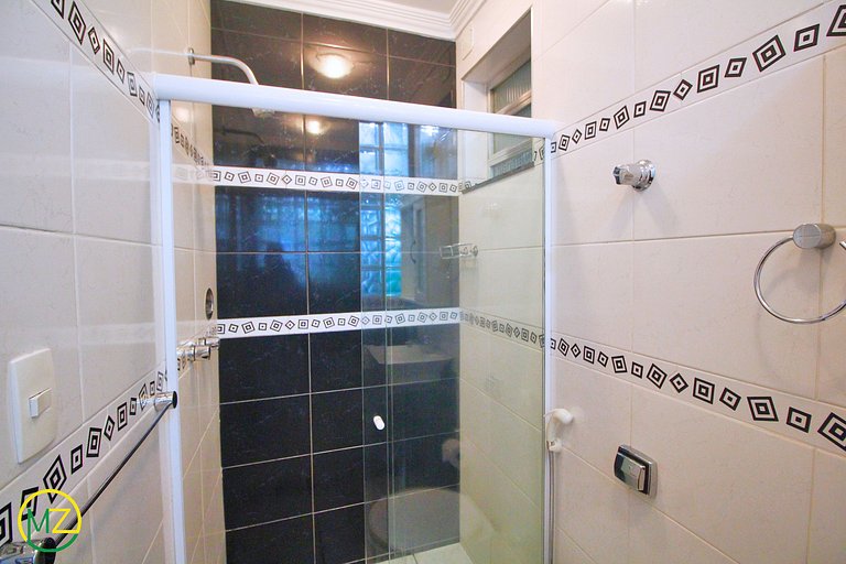 Studio para ate 4 pessoas no posto 6