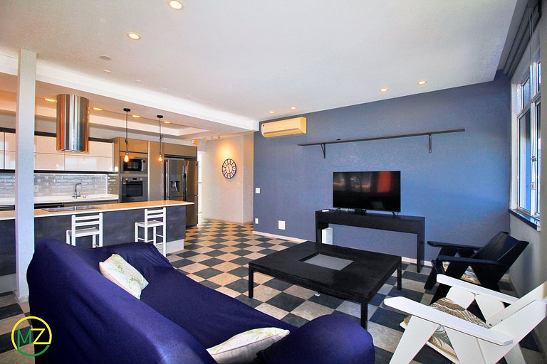 Stunning ocean view, sleeps up to 6 people.