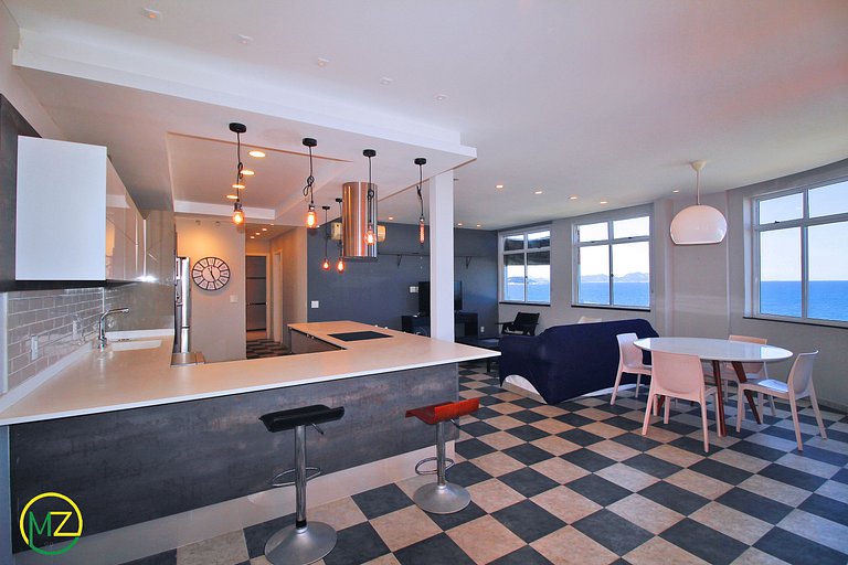 Stunning ocean view, sleeps up to 6 people.