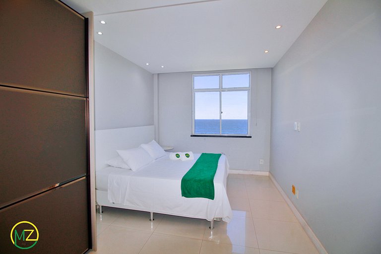 Stunning ocean view, sleeps up to 6 people.