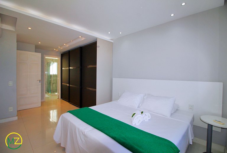 Stunning ocean view, sleeps up to 6 people.