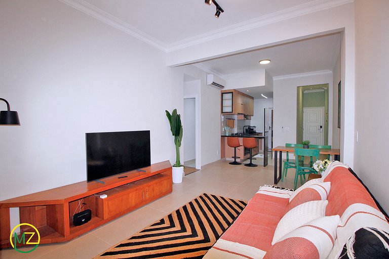 Renovated 3-bdrms in Leme, 4 adults and 2 children