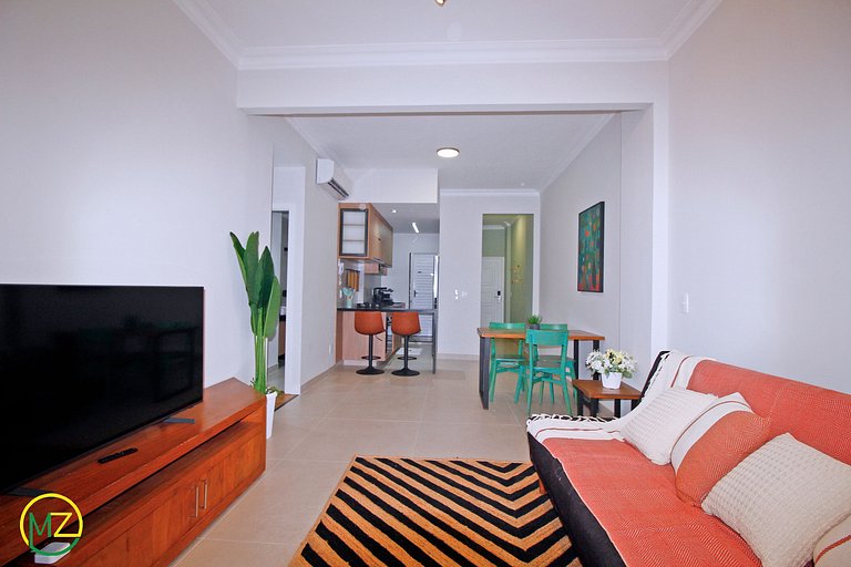 Renovated 3-bdrms in Leme, 4 adults and 2 children