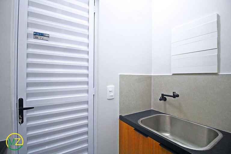 Renovado 3 quartos no Leme, 4 adultos e 2 crianças