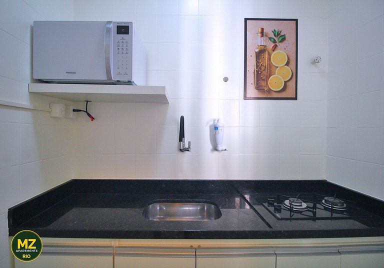 Sala e quarto espaçoso e confortável no Posto 5