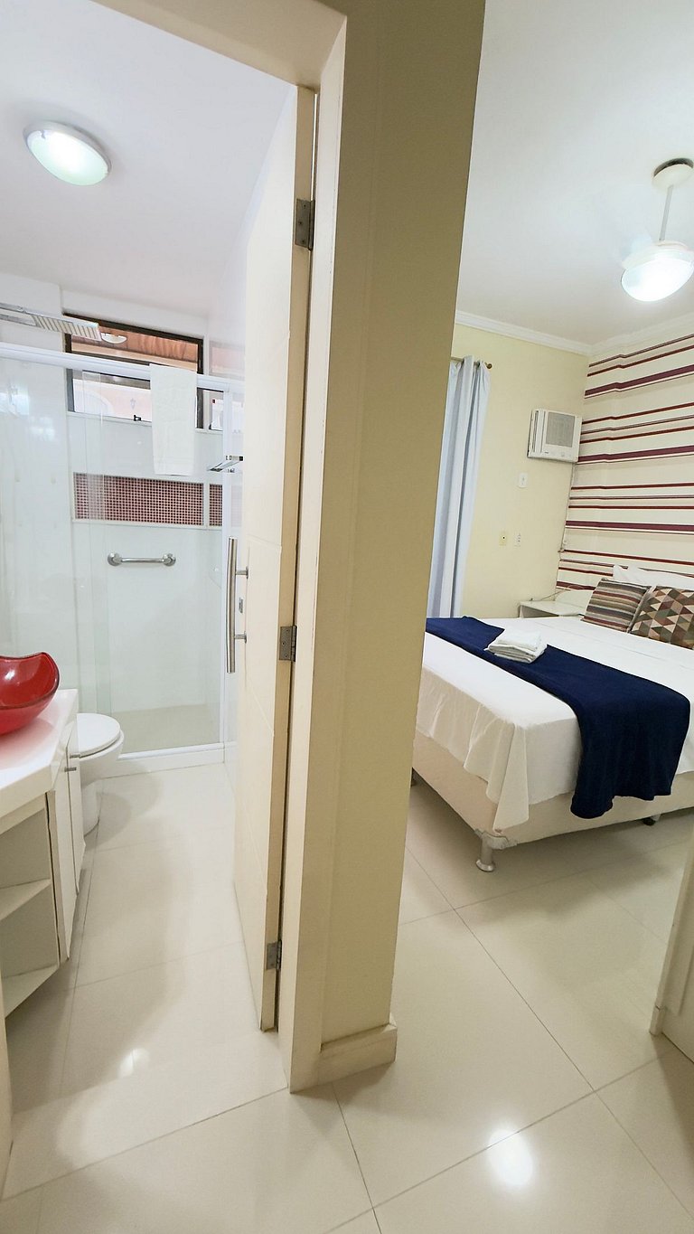 Sala e 2 quartos ao lado do mar em Cabo Frio