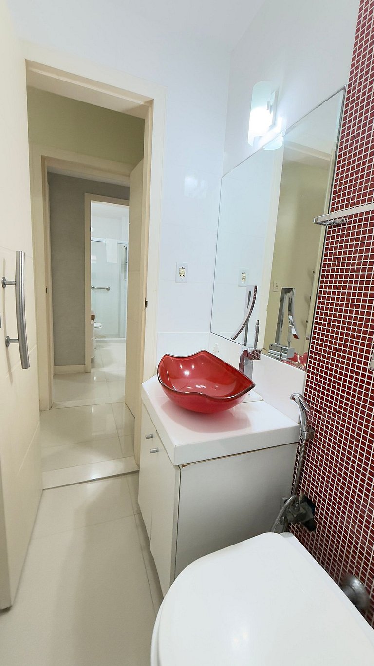 2 bedrooms next to the sea in Cabo Frio