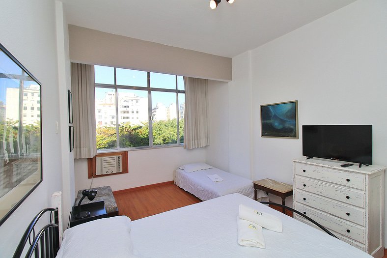 Confortavel apartamento para 6 pessoas em Copacabana