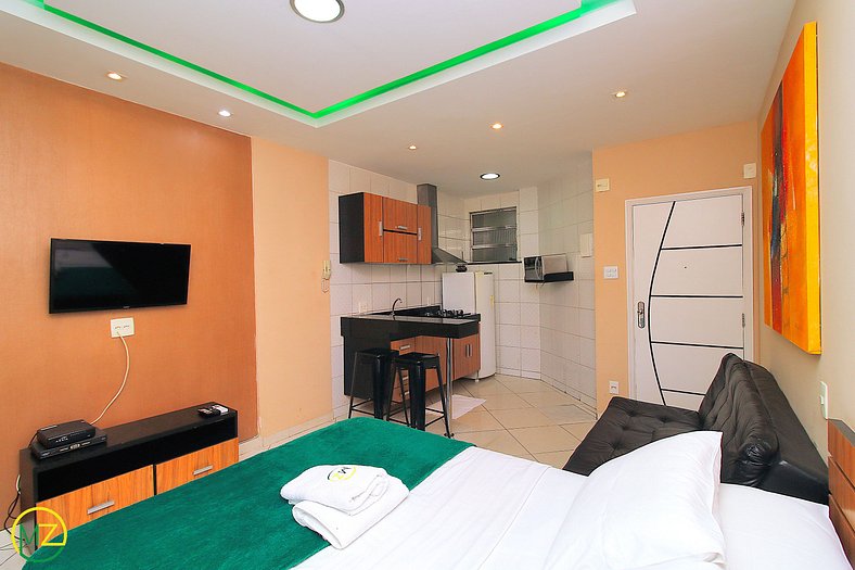 economic rental apartment with balcony in copacabana/ rio de
