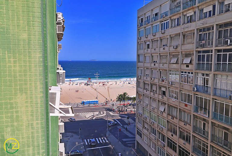 Economic studio with sea view in Copacabana